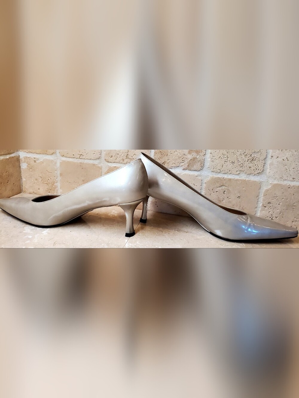Stuart Weitzman Nude (Champahne Gold) Leather Pointed-Toe Pumps - Picture 11 of 13
